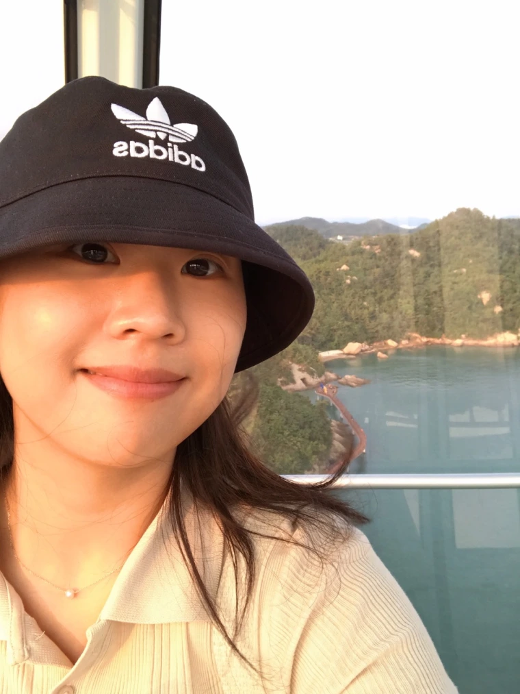 Headshot_SongYi